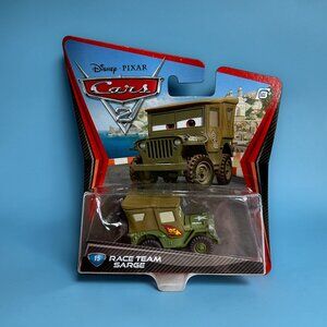 Disney Pixar Cars 2 Movie Race Team Sarge 1:55 Diecast Car Mattel 2010 New